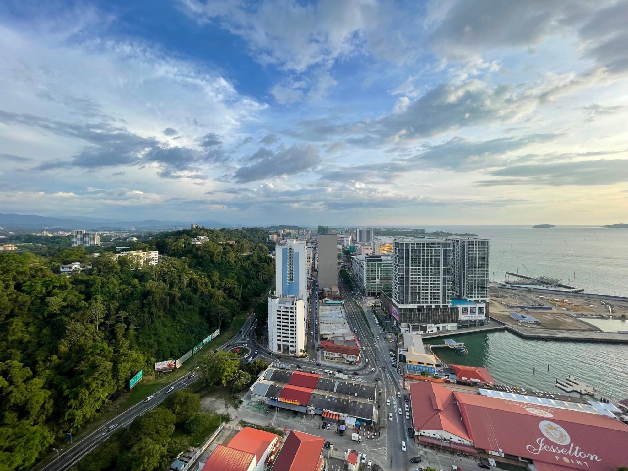 Apartment Natural Living Jesselton Quay 自然简约生活休闲居 *